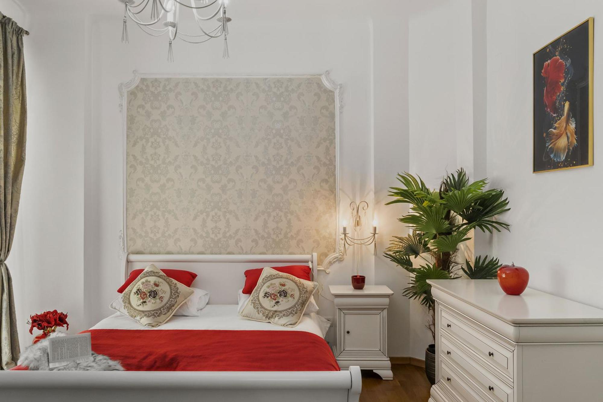 Sweet Luxury Three Rooms Apartment City Center Universitate Bucharest Exterior photo