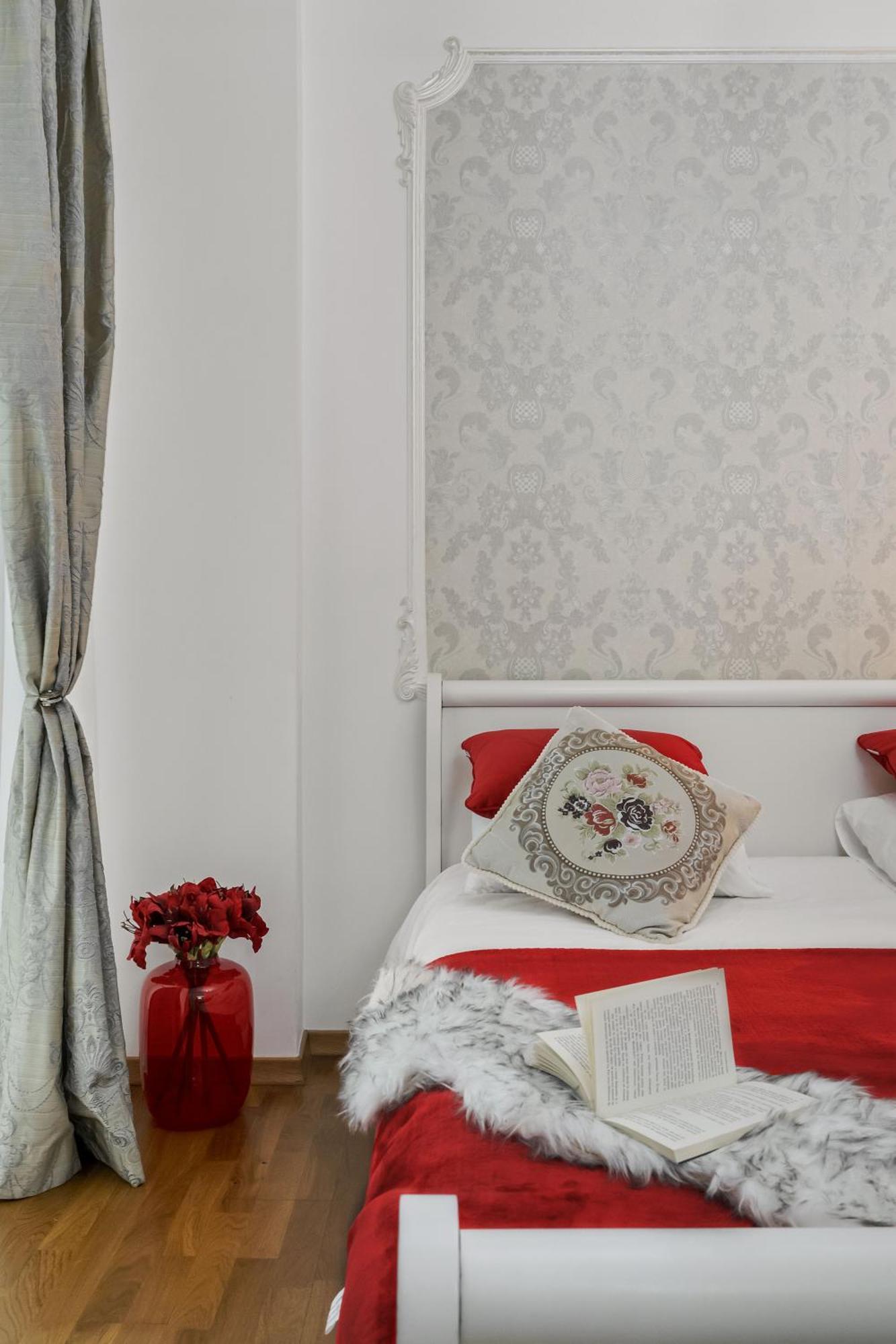 Sweet Luxury Three Rooms Apartment City Center Universitate Bucharest Exterior photo
