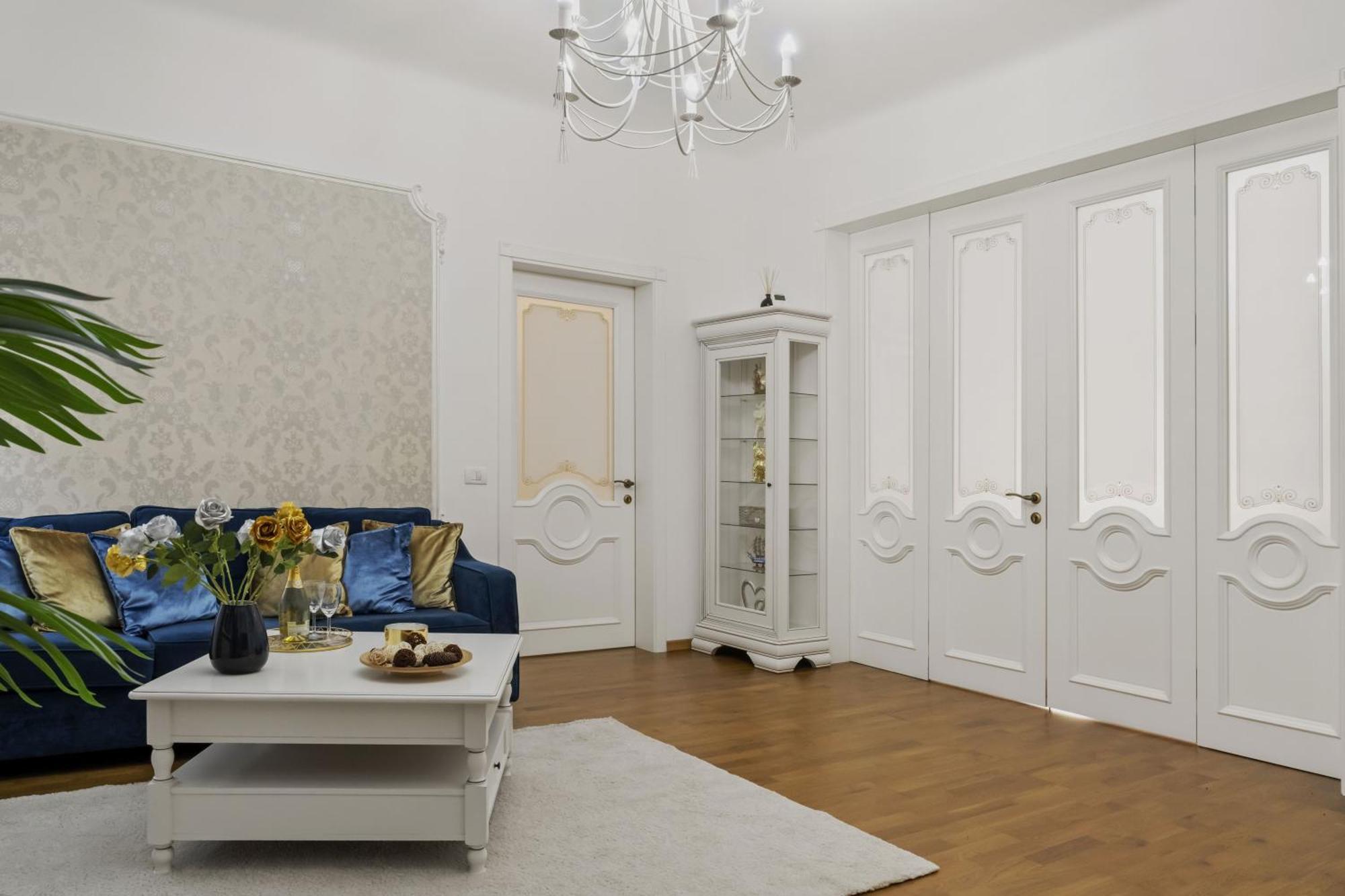 Sweet Luxury Three Rooms Apartment City Center Universitate Bucharest Exterior photo